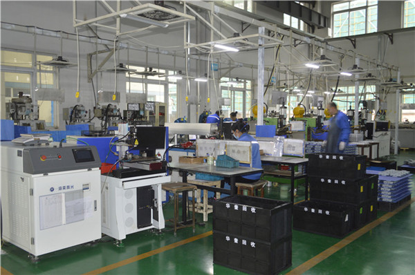 激光點焊（hàn）機.JPG